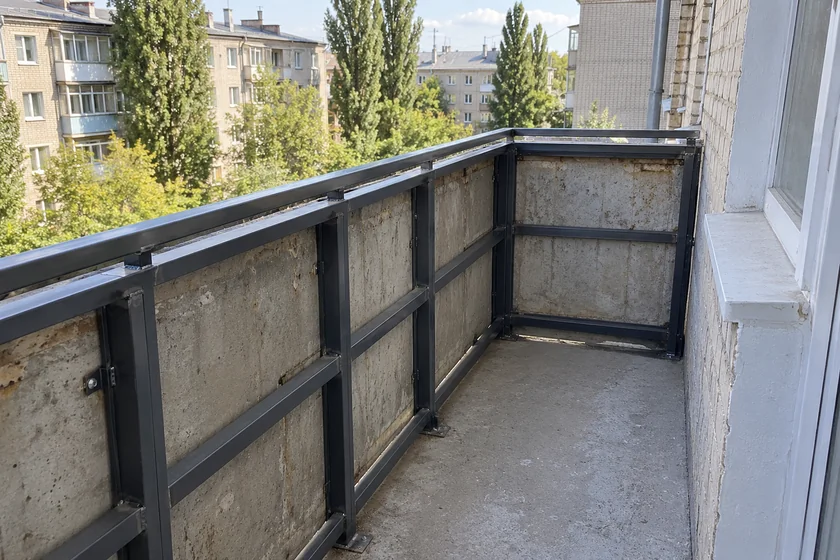 Усиление парапета балкона в Воронеже